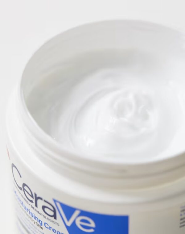 Cerave Moisturizing Cream - Image 6